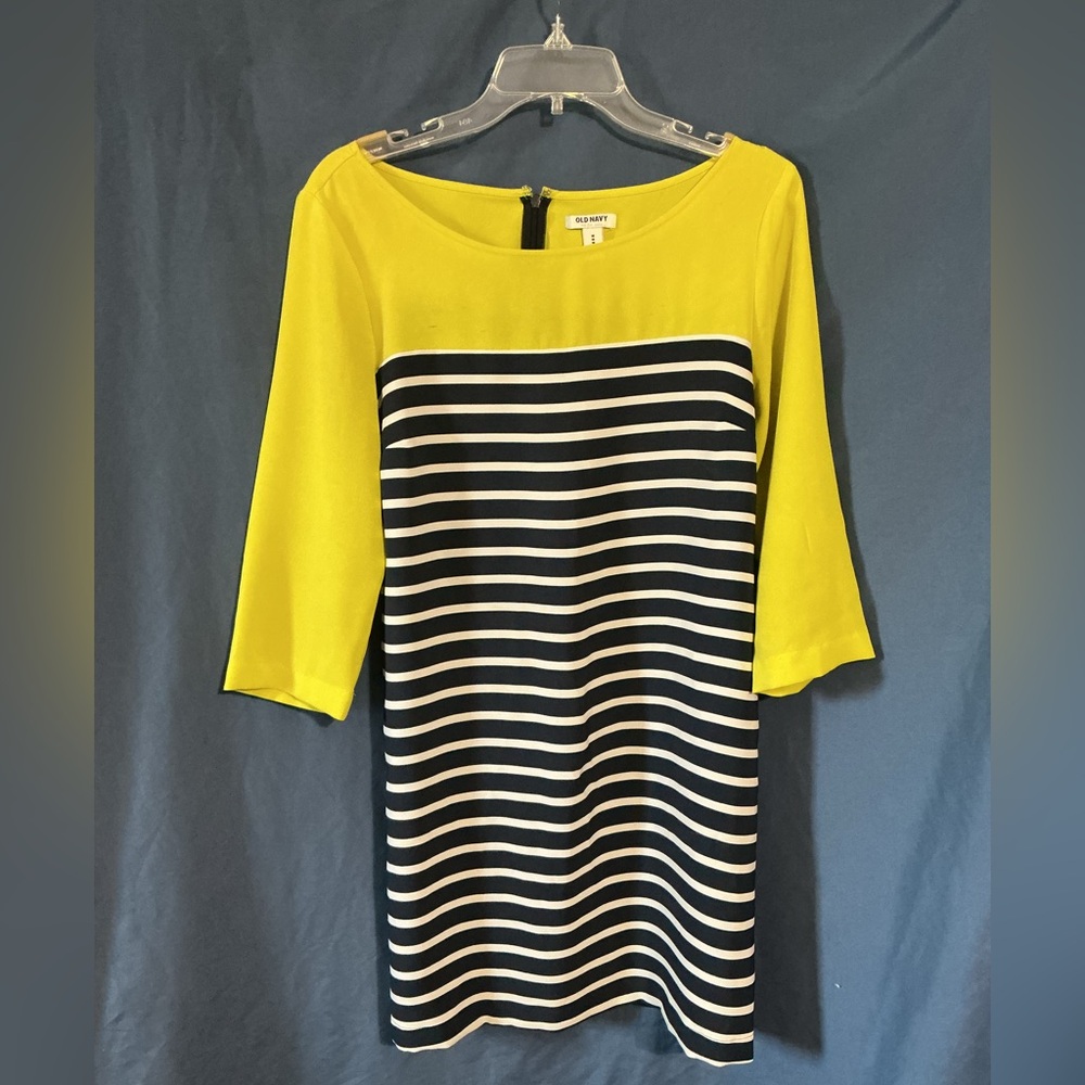 Old Navy Long Sleeve Dress in Yellow and Black Stripes